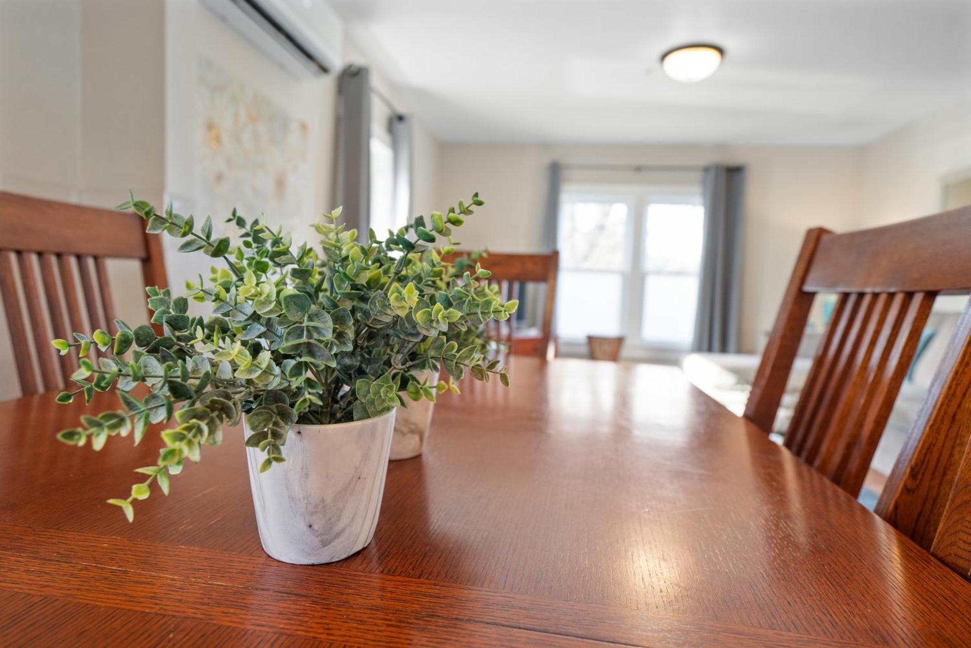 Pioneer Vacation Rentals - Pioneer North Suite Downtown Ashland Exteriör bild
